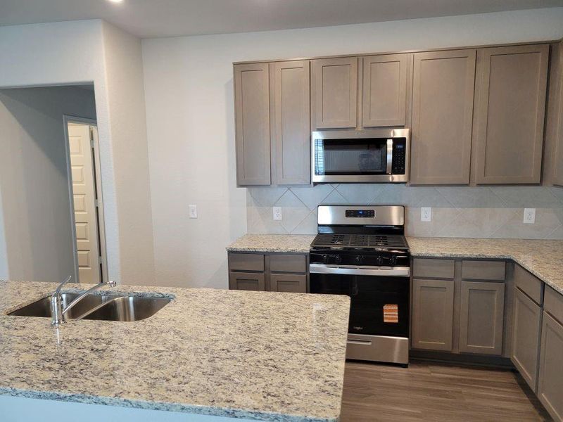 Furnished interior view inside a new home in River's Edge, Conroe (Image 14). Furnished interior view inside a new home in River's Edge, Conroe (Image 14).