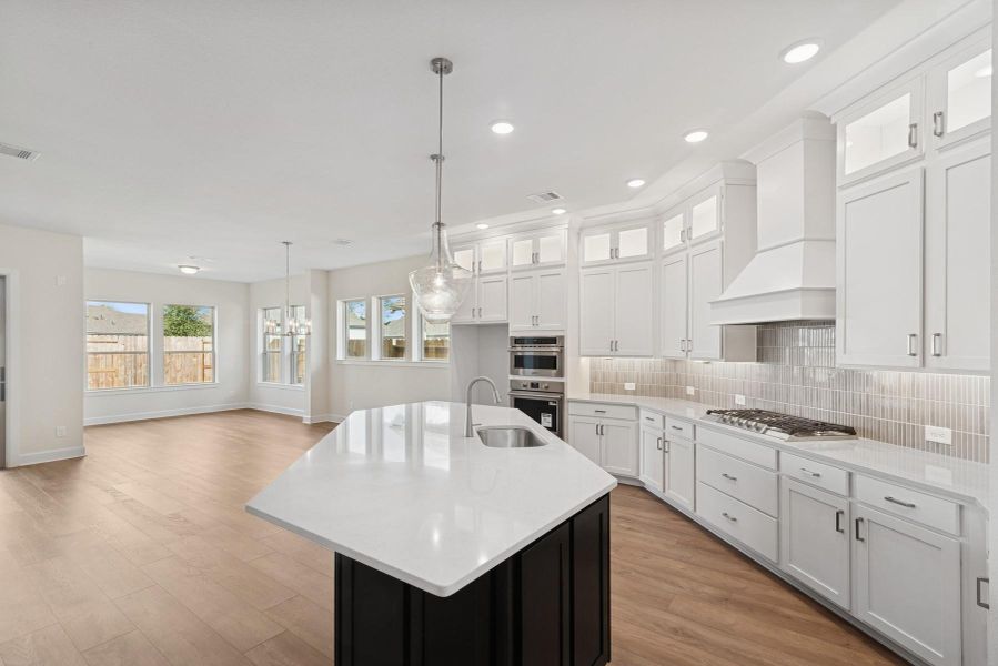 Furnished interior view inside a new home in The Highlands 55' - Encore Collection, Porter (Image 7). Furnished interior view inside a new home in The Highlands 55' - Encore Collection, Porter (Image 7).