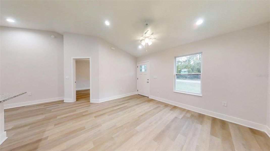 Spacious, unfurnished interior of a new home in , Dunnellon (Image 21). Spacious, unfurnished interior of a new home in , Dunnellon (Image 21).