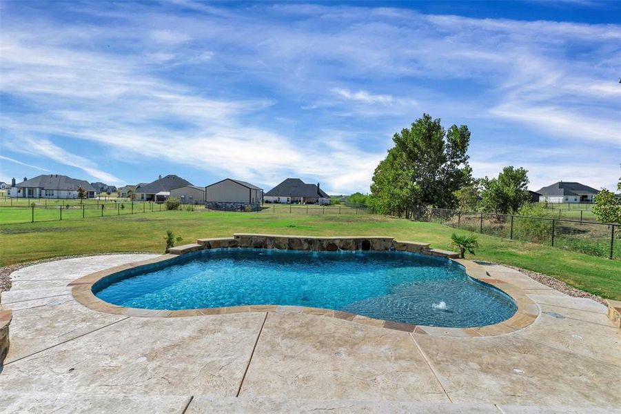 Exterior details and patio area of a home in , Godley (Image 3).
