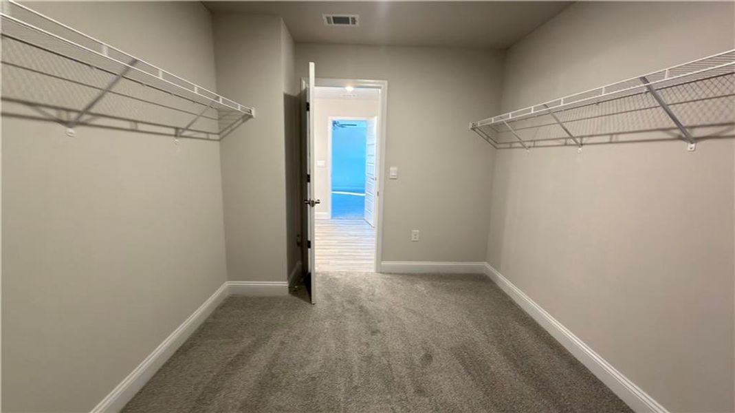 Spacious, unfurnished interior of a new home in Habersham Meadows, Demorest (Image 17).