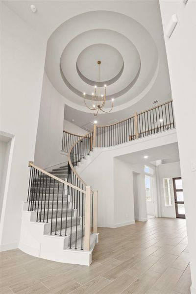 Representative image. Features, selections and colors may vary.