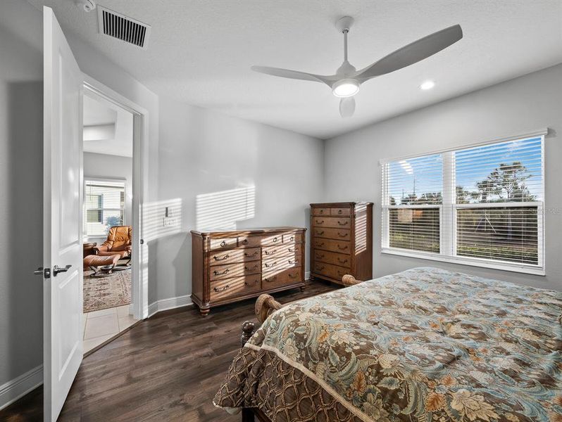 Furnished interior view inside a new home in , Sarasota (Image 18).