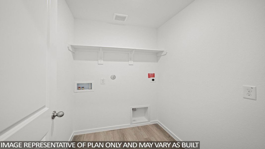 Spacious, unfurnished interior of a new home in Chapel Lakes, Montgomery (Image 17). Spacious, unfurnished interior of a new home in Chapel Lakes, Montgomery (Image 17).