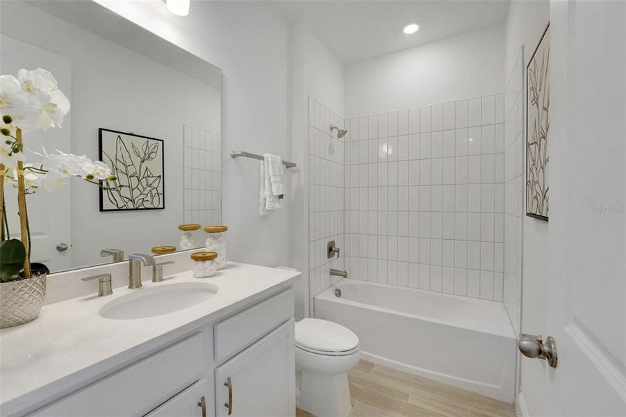 Furnished interior view inside a new home in Green Key Village, Lady Lake (Image 14).