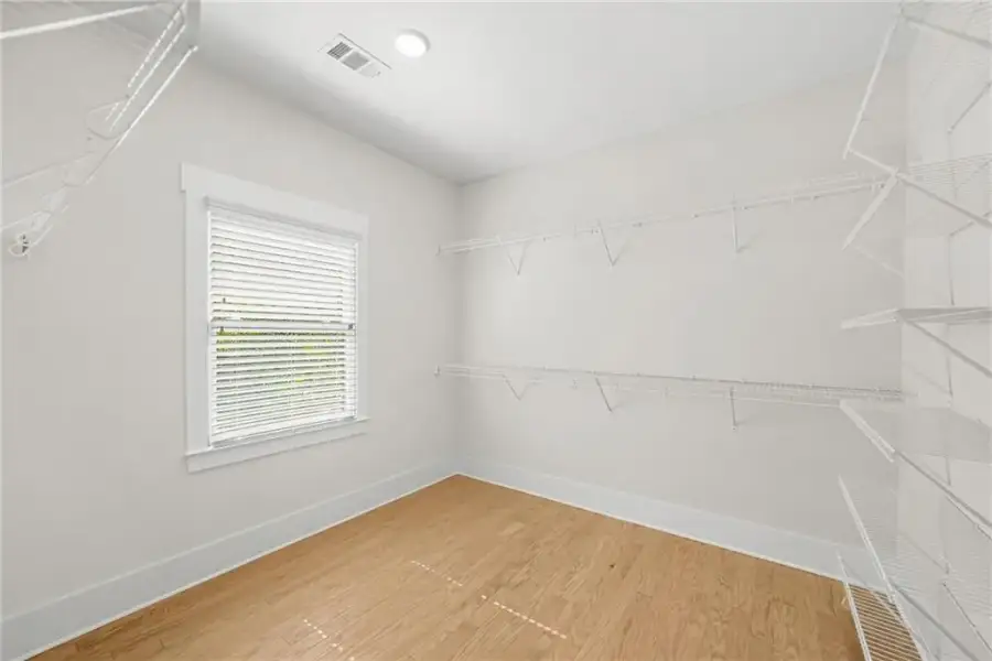 Spacious, unfurnished interior of a new home in , Scottdale (Image 24).