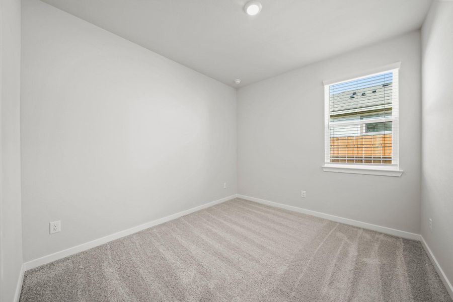 Spacious, unfurnished interior of a new home in Russell Ranch, Bay City (Image 19).