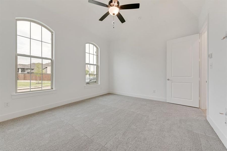 Spacious, unfurnished interior of a new home in Edgewater, Royse City (Image 31). Spacious, unfurnished interior of a new home in Edgewater, Royse City (Image 31).
