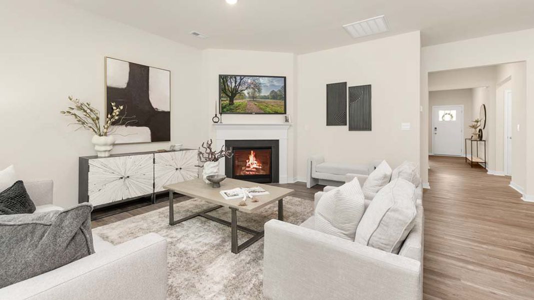 Representative furnished interior of a home built from the Plan by D.R. Horton in Valley View, Waynesville (Image 12). Representative furnished interior of a home built from the Plan by D.R. Horton in Valley View, Waynesville (Image 12).