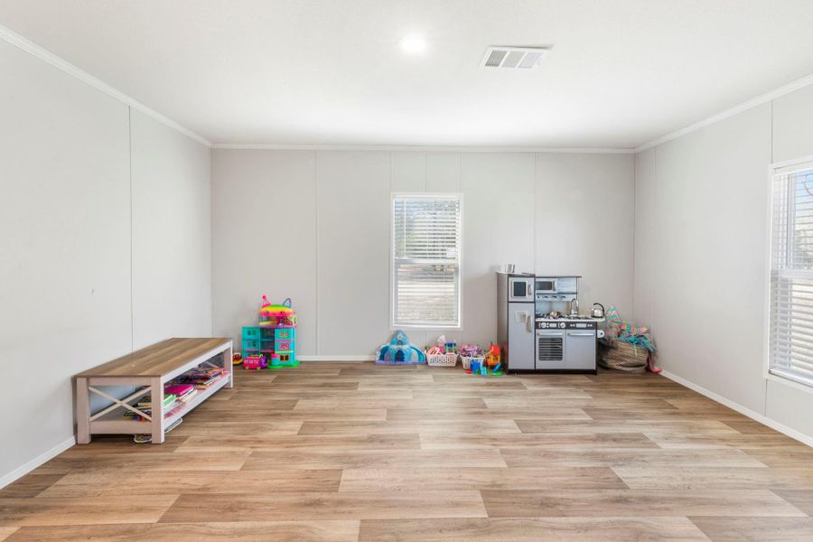 Image 32 of a home in .