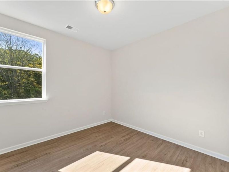 Spacious, unfurnished interior of a new home in Riverwood, Dallas (Image 11). Spacious, unfurnished interior of a new home in Riverwood, Dallas (Image 11).