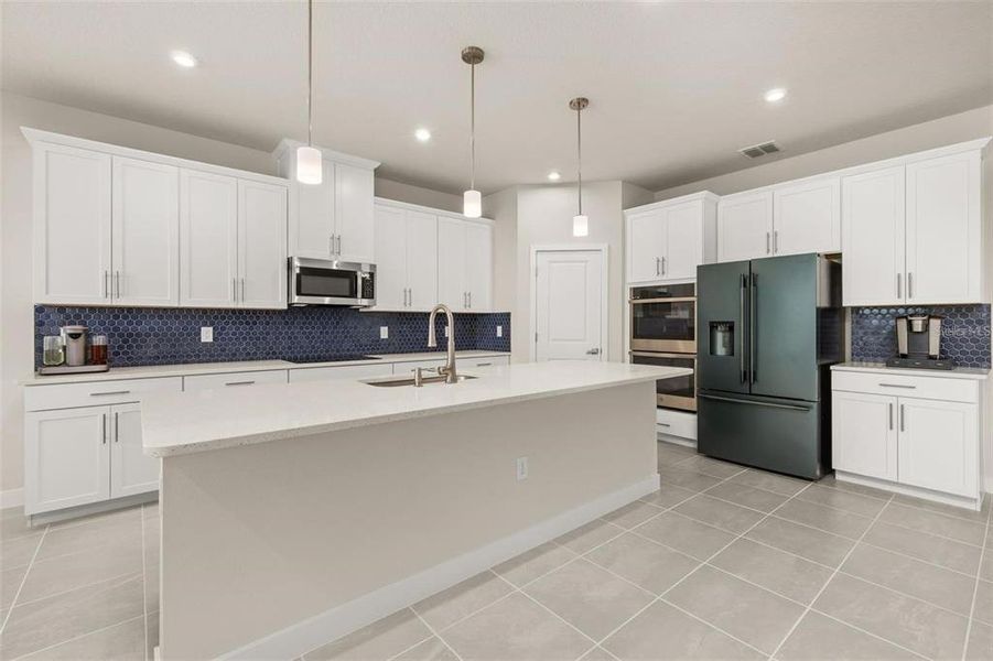 Furnished interior view inside a new home in , Clermont (Image 20).