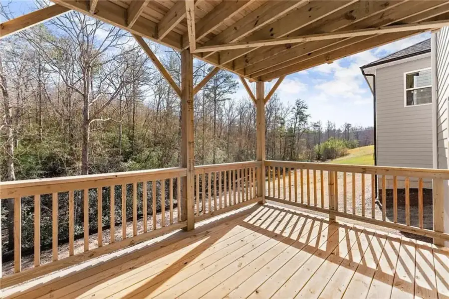 Representative exterior details of a home built from the 1709 by Adams Homes in Ham Farm, La Grange (Image 4).