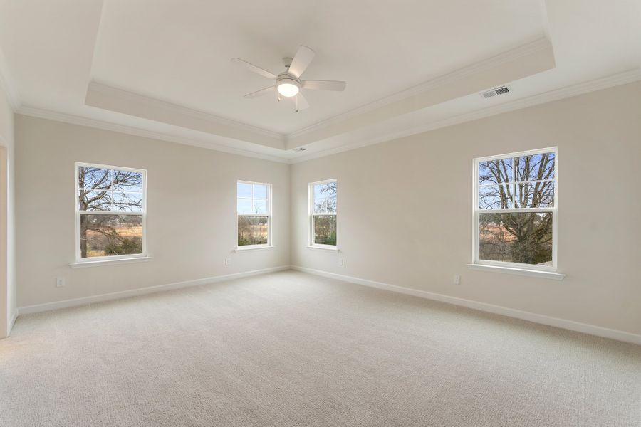 Spacious, unfurnished interior of a new home in Ridgecrest at Midway, Anderson (Image 29).