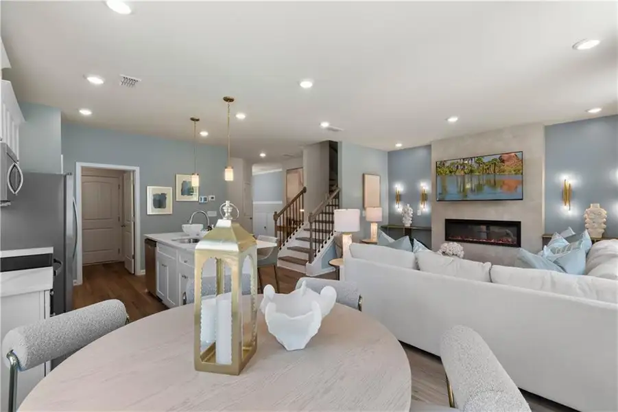 Furnished interior view inside a new home in Langley Overlook, Loganville (Image 15). Furnished interior view inside a new home in Langley Overlook, Loganville (Image 15).
