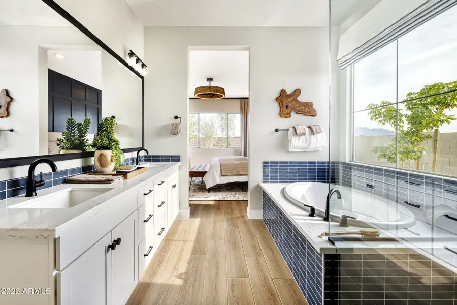 Waterston Central Calderwood Primary Bat Waterston Central Calderwood Primary Bat