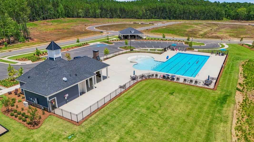 Lakeside Glen Community Amenity - Pool, Cabana & Mailbox