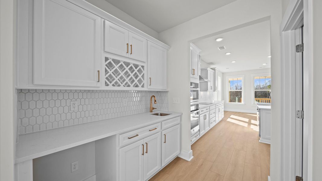 Furnished interior view inside a new home in Pinebrook, Woodruff (Image 19).