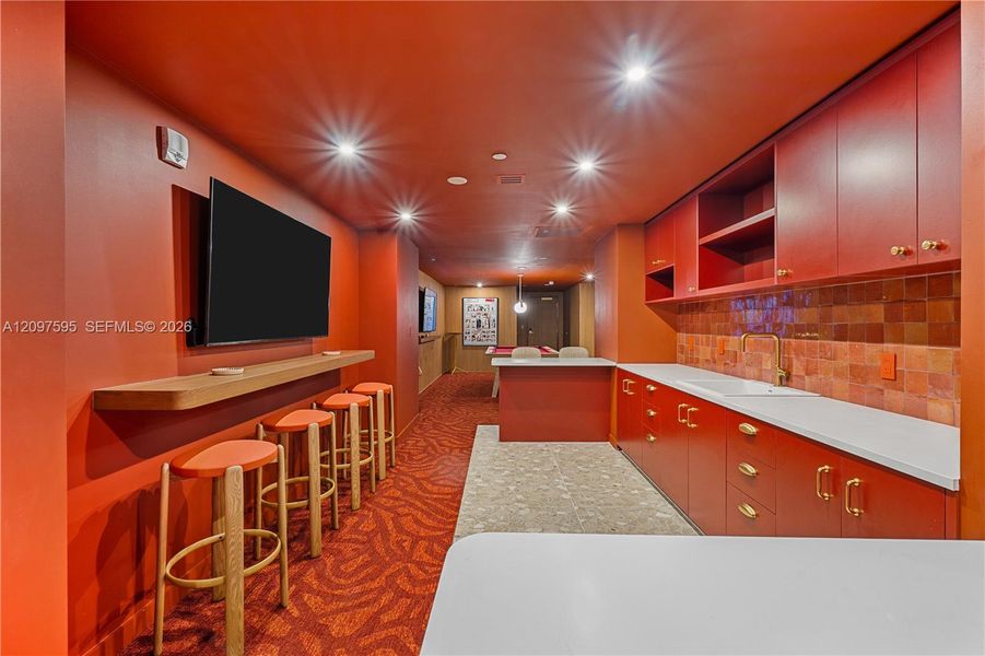 Image 38 of a home in .