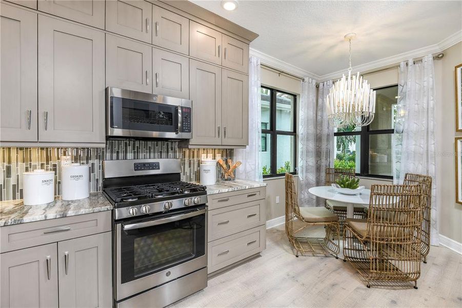 Furnished interior view inside a new home in Cresswind Lakewood Ranch, Lakewood Ranch (Image 11). Furnished interior view inside a new home in Cresswind Lakewood Ranch, Lakewood Ranch (Image 11).