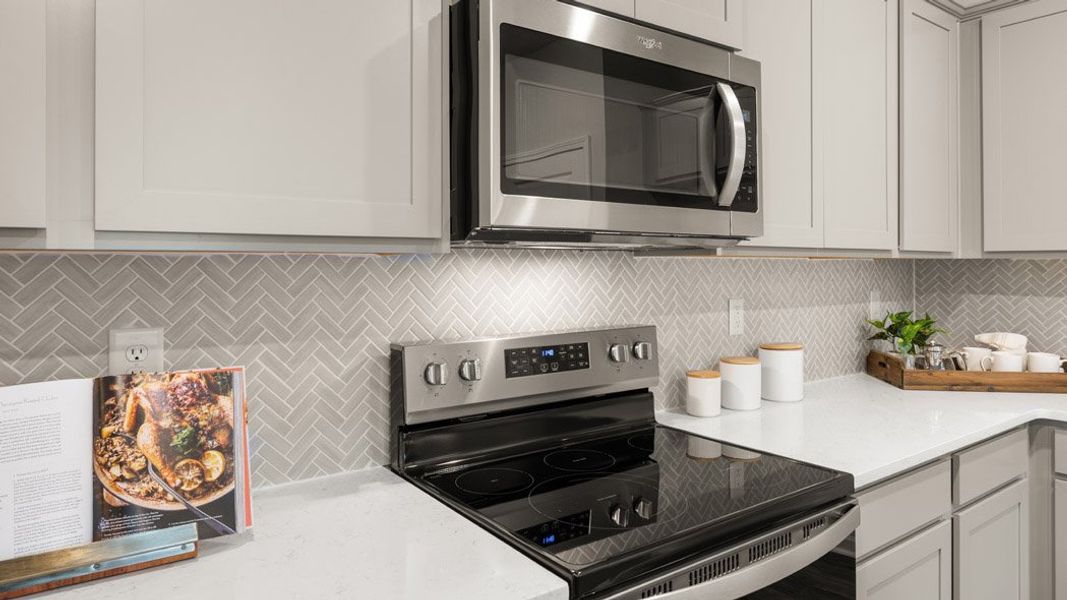 Furnished interior view inside a new home in Echo Glen, Stockbridge (Image 54).