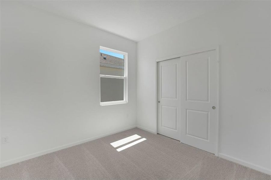 Spacious, unfurnished interior of a new home in Willowbrook North, Winter Haven (Image 26).