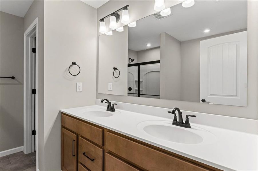 Furnished interior view inside a new home in Sage Woods, Dallas (Image 11).