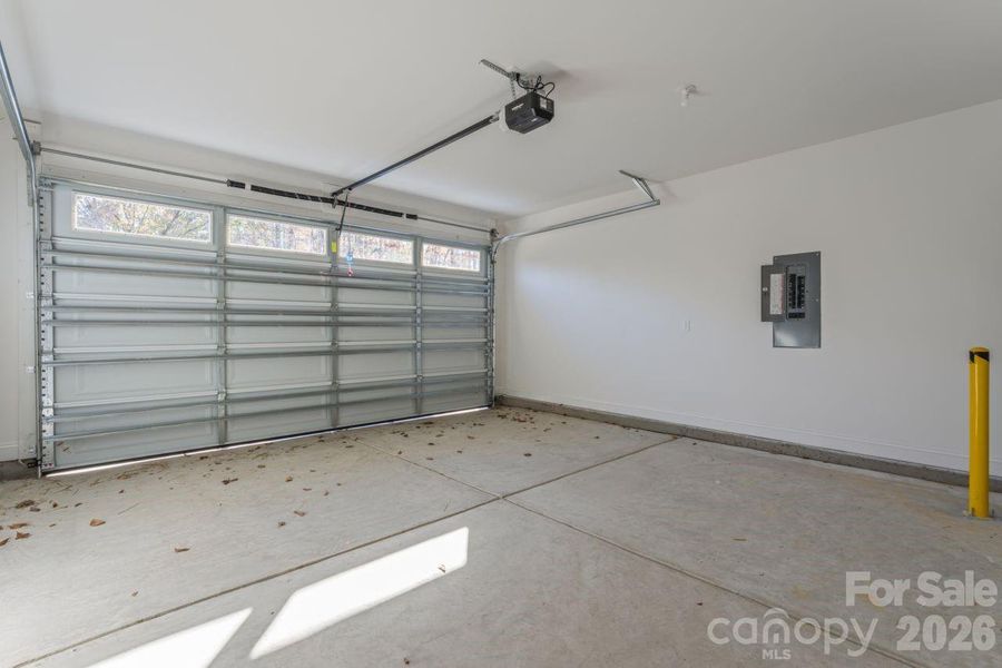 2 Car Garage 2 Car Garage