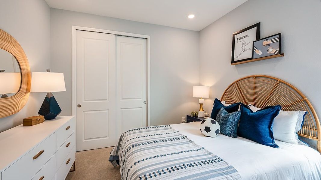 Representative furnished interior of a home built from the Longboat by Taylor Morrison in Ardisia Park, New Smyrna Beach (Image 11).