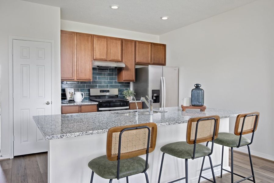 Representative furnished interior of a home built from the 1675 by KB Home in Sweetgrass Village, Crosby (Image 4). Representative furnished interior of a home built from the 1675 by KB Home in Sweetgrass Village, Crosby (Image 4).