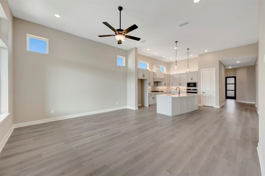 Spacious, unfurnished interior of a new home in Grange 45' Homesites, Katy (Image 26).