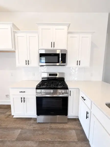 KITCHEN KITCHEN