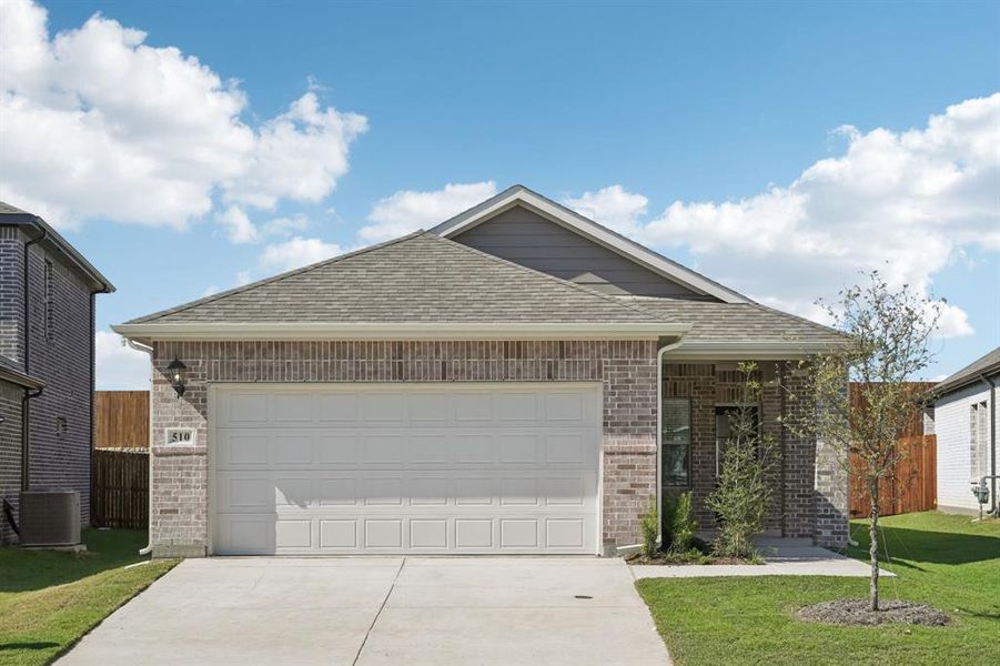 Front exterior of a new home in Eastridge - Spring Series, McKinney, TX, highlighting curb appeal (Image 1). Front exterior of a new home in Eastridge - Spring Series, McKinney, TX, highlighting curb appeal (Image 1).