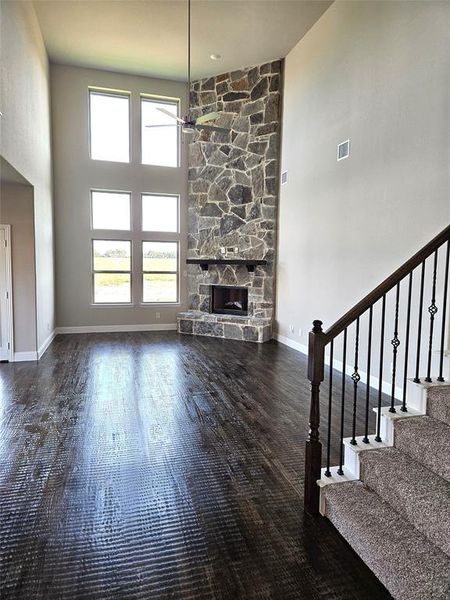 Spacious, unfurnished interior of a new home in , Howe (Image 16).