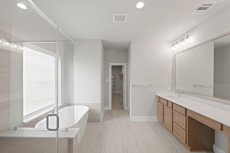 Furnished interior view inside a new home in Briarwood Crossing, Rosenberg (Image 6).