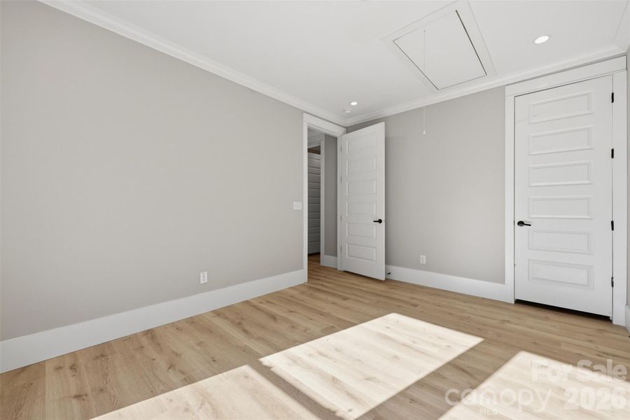 Spacious, unfurnished interior of a new home in , Taylorsville (Image 29).