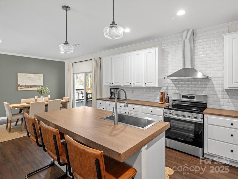 Furnished interior view inside a new home in , Hendersonville (Image 11).