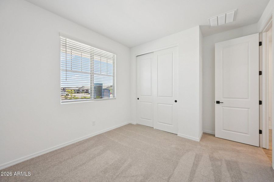 18-web-or-mls-77th Dr-S1403-018