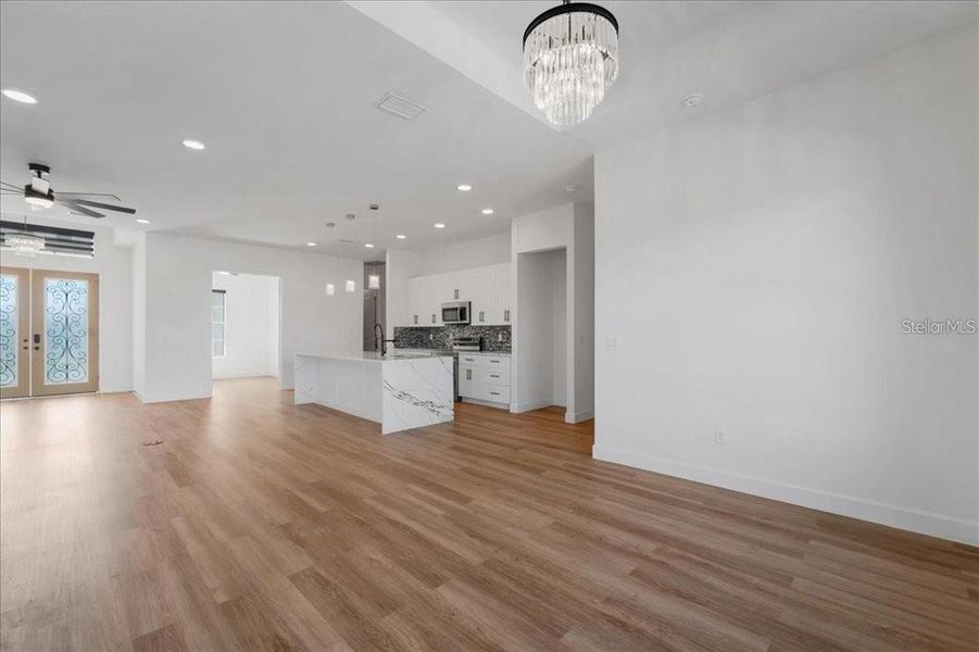 Spacious, unfurnished interior of a new home in , Port Charlotte (Image 42).