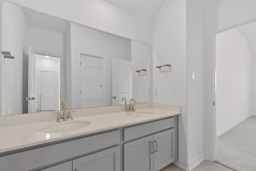 Furnished interior view inside a new home in Westland Ranch, League City (Image 10).