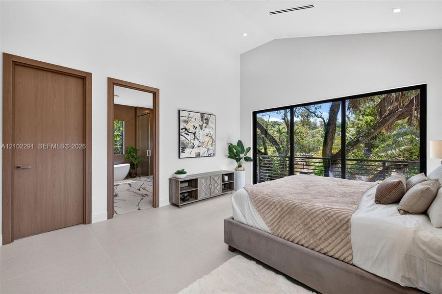 Furnished interior view inside a new home in , Fort Lauderdale (Image 5). Furnished interior view inside a new home in , Fort Lauderdale (Image 5).