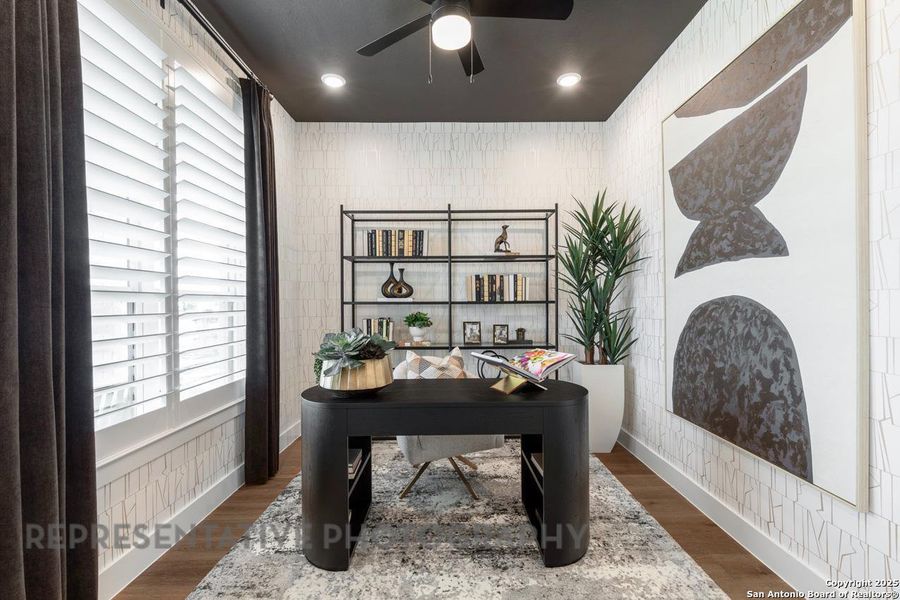 Furnished interior view inside a new home in The Ranches at Creekside, Boerne (Image 17). Furnished interior view inside a new home in The Ranches at Creekside, Boerne (Image 17).