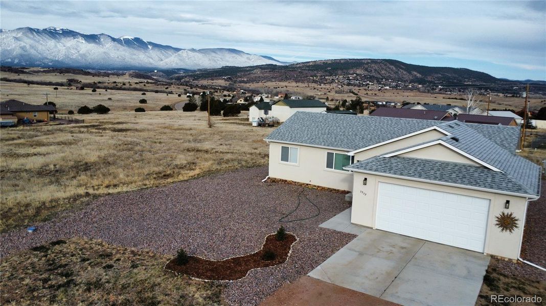 Image 38 of a home in .