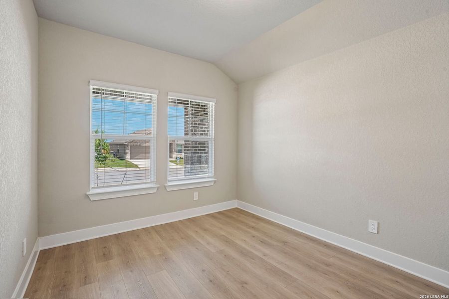 Spacious, unfurnished interior of a new home in Stetson Ridge, Marion (Image 24).