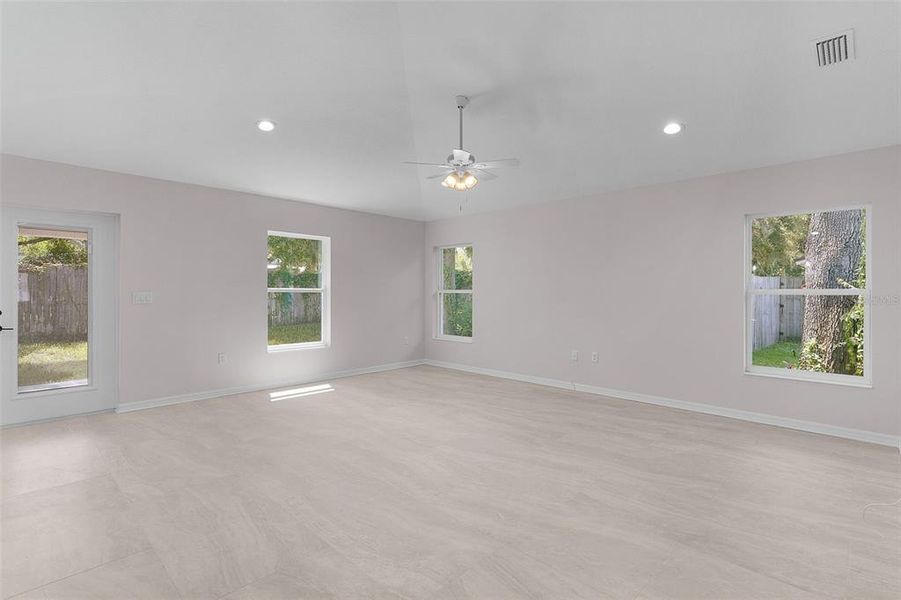 Spacious, unfurnished interior of a new home in , Wildwood (Image 43).