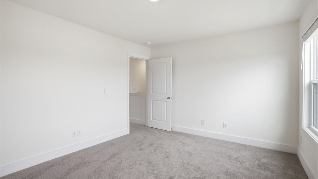 Spacious, unfurnished interior of a new home in The Ridge at Neals Landing, Knoxville (Image 18).