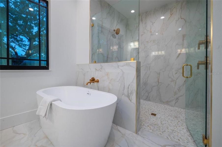 Furnished interior view inside a new home in , Sarasota (Image 53).