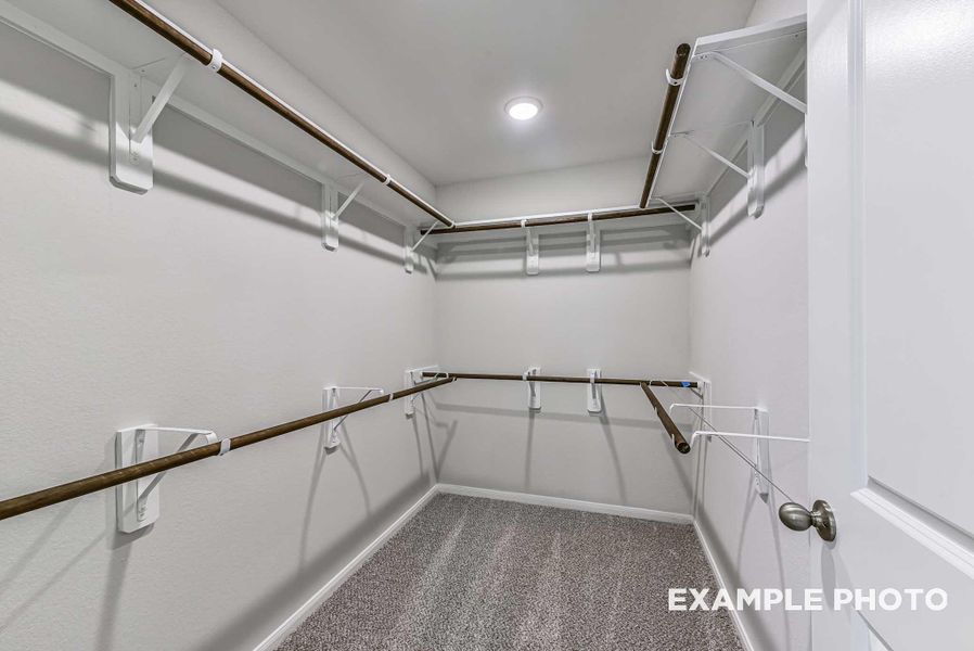 Spacious, unfurnished interior of a new home in River Ranch Meadows, Dayton (Image 14).