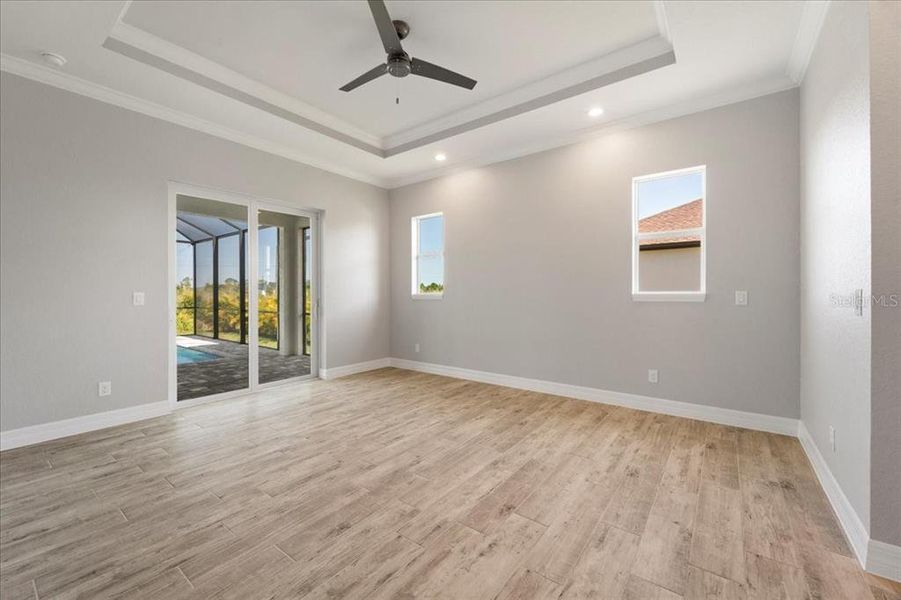 Spacious, unfurnished interior of a new home in , Port Charlotte (Image 32).