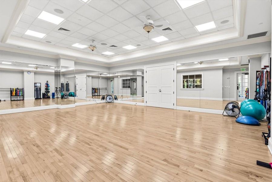 Spacious, unfurnished interior of a new home in Tesoro Club, Port St. Lucie (Image 36).